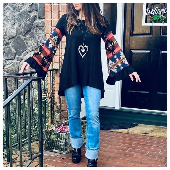 #43 Beautiful Bell Sleeves Contrast Tunic Top - Picture 3 of 5